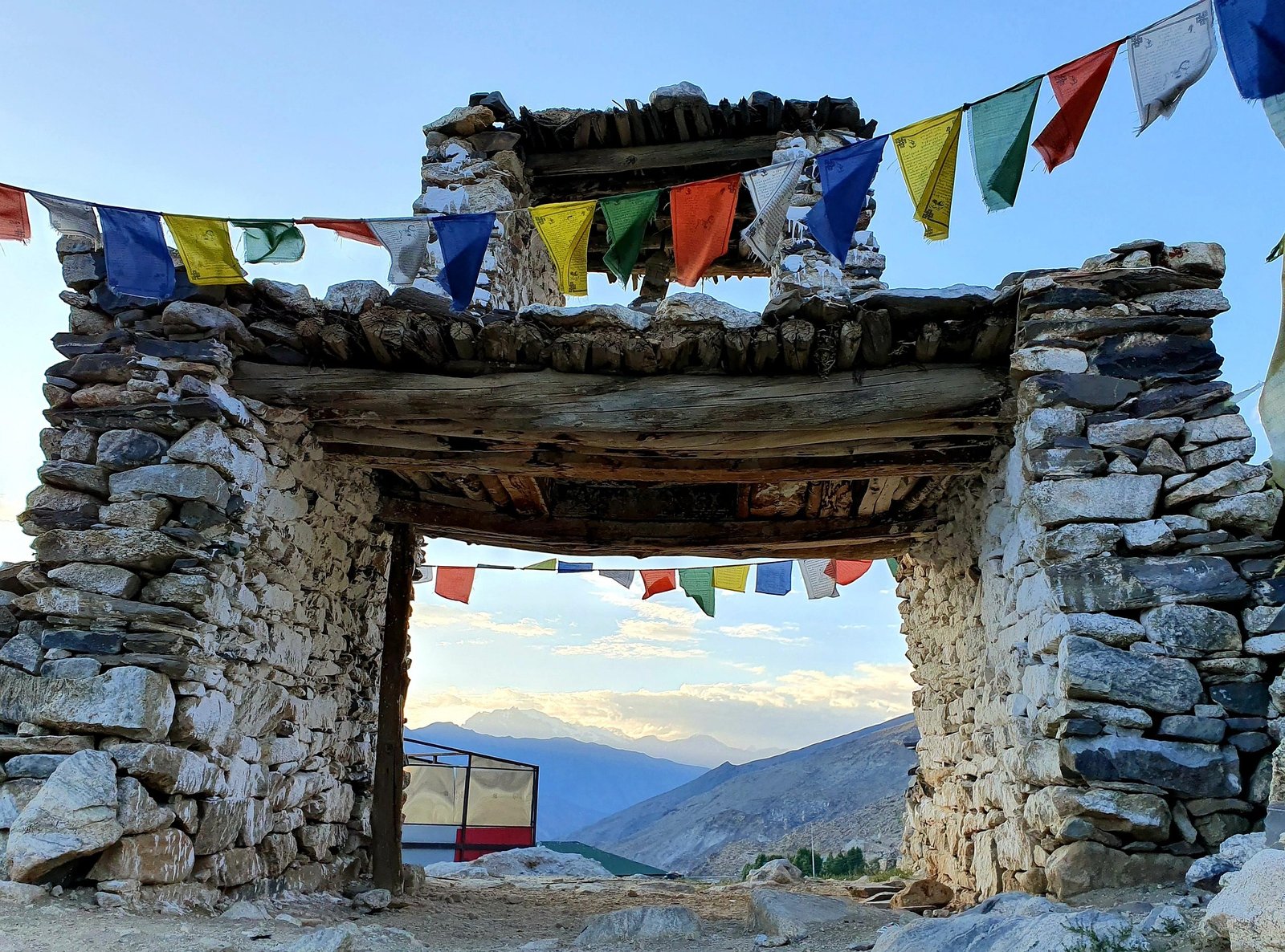 naren_raj-monastery-5102601_1920